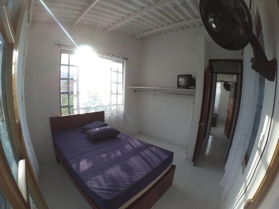 Casa Familiar Y De Descanso Villa Lorenza - Apulo Cund. Dış mekan fotoğraf