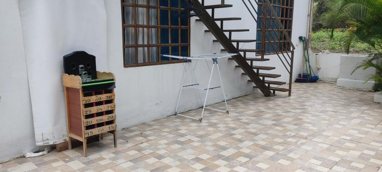Casa Familiar Y De Descanso Villa Lorenza - Apulo Cund. Dış mekan fotoğraf